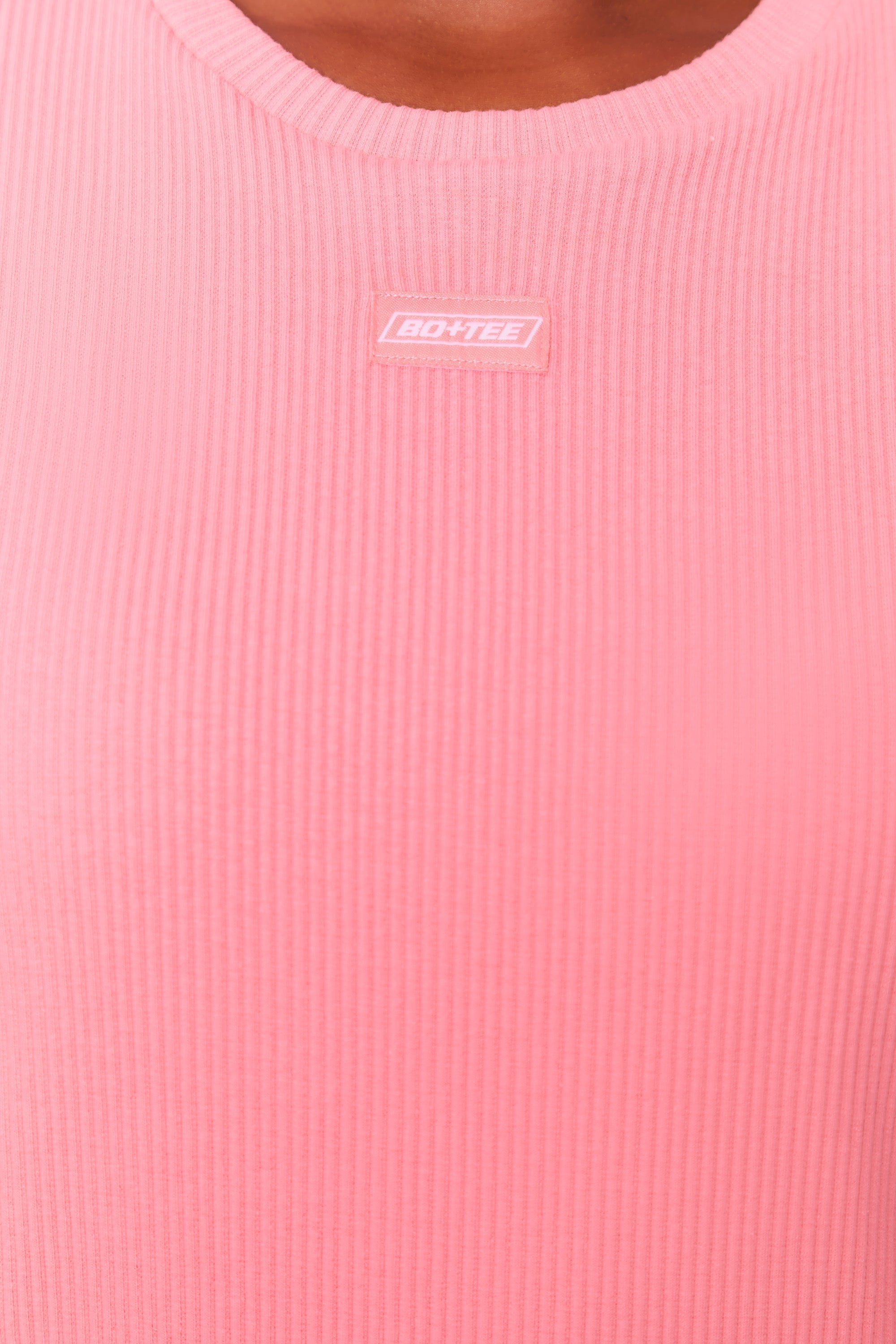 Take It Easy - T-Shirt in Coral